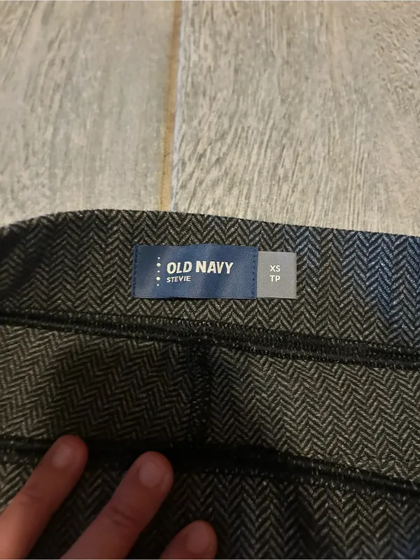 Old Navy black stevie skinny pants - size xs herringbone pattern - Image 7