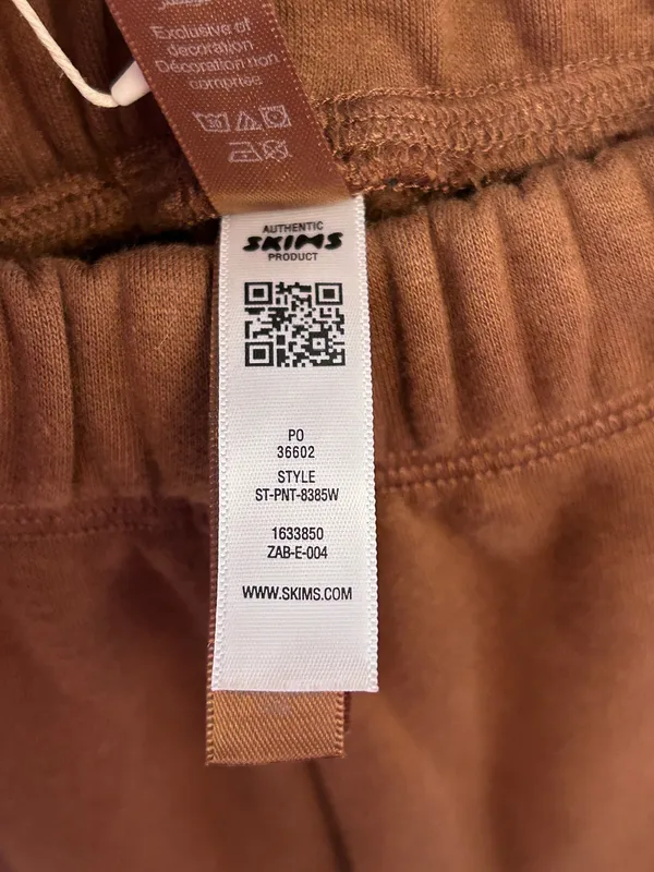 Skims Cotton Fleece classic straight leg pant bison, medium New with tags - Image 3