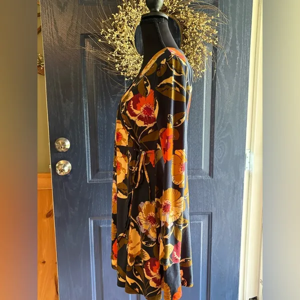 Altar'd State Orange and Yellow V-Neck Bishop Sleeve Sundress - Image 3
