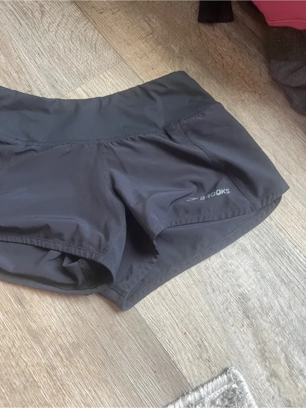 Brooks Women's Black Athletic Running Shorts - Image 2