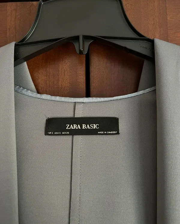 Zara Light Weight Jacket - Image 4