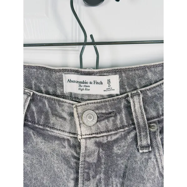 Abercrombie & Fitch The Mom High Rise Jeans 26 (2s) Gray Acid Wash 90s Grunge - Image 4