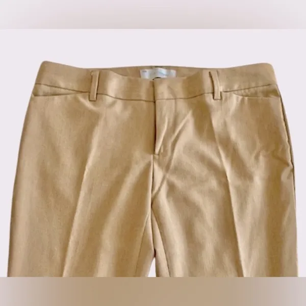 Gap Women’s Khaki Pants - Image 4