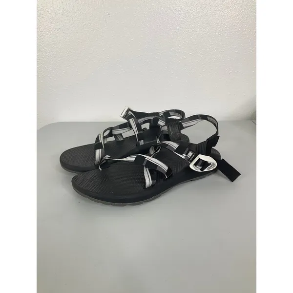 Chacos Z1 Classic Sandals Womens 10 Black White Geometric Straps JCH108012 - Image 3