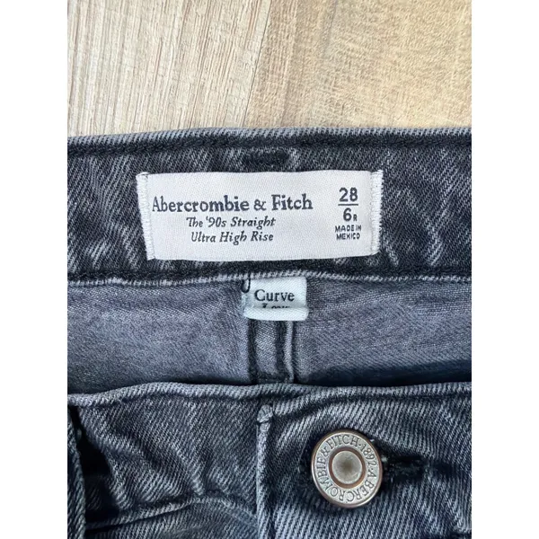 Abercrombie & Fitch Curve Love 90s Straight Ultra‎ High Rise Faded Black 28/6R - Image 6
