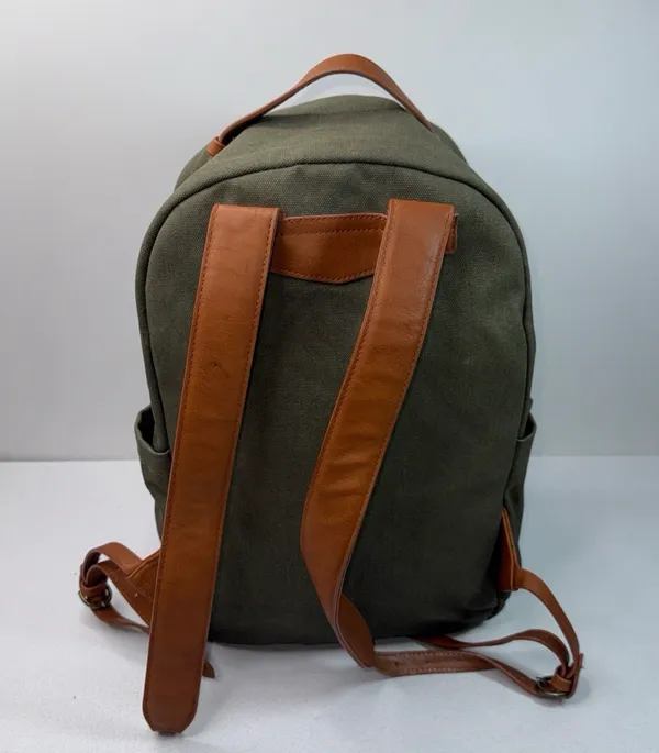 Universal Threads Cavas backpack - Image 3