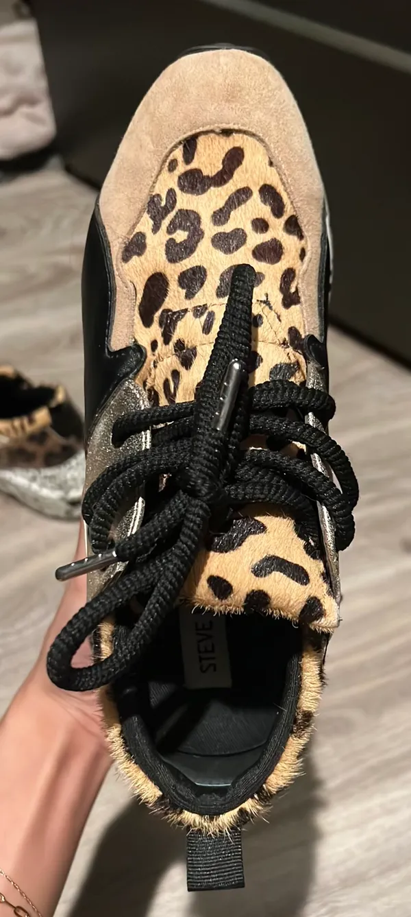 Steve Madden Platform Tennis Shoes - Image 3