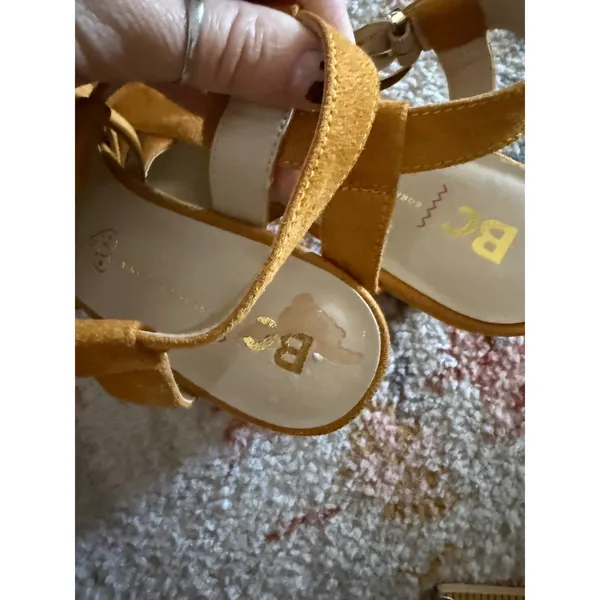BC Footwear Mustard Yellow Vegan Block Heel Multi Strap Pointed Toe Pumps 8.5 - Image 10