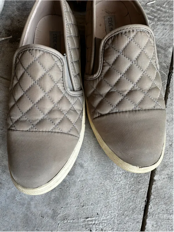 Steve Madden Zaander Quilted Slip On Sneakers Tan Leather Womens Size 9M - Image 7