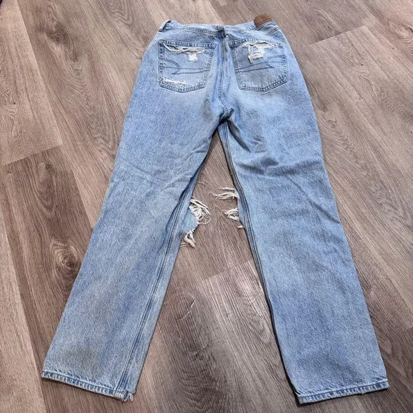 American Eagle Highest Rise 90s Boyfriend Distressed Jeans Denim 4 Regular - Image 4