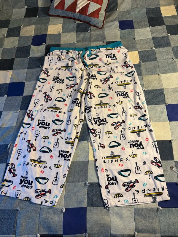 Friends TV Show Pajama Pants Women's 2X - “How You Doin' Print" - Image 2