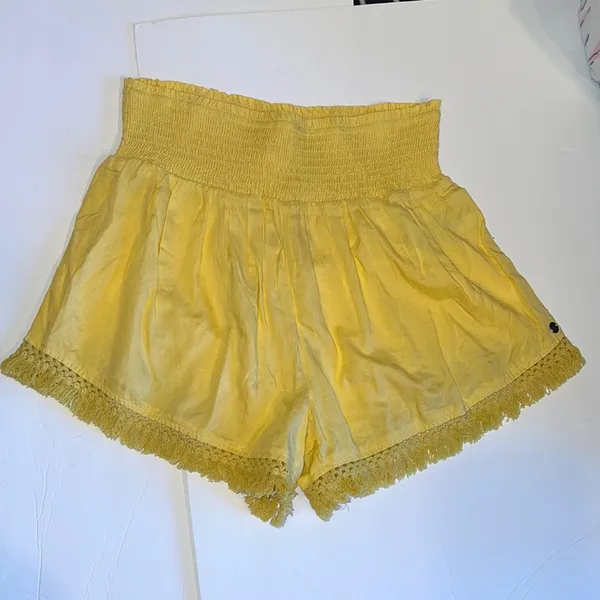 Roxy Endless beauty beach shorts yellow M pull on lightweight stretch - Image 7