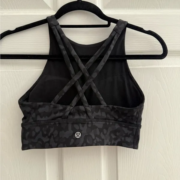 Lululemon Energy Bra High Neck Long Line *Medium Support B-D size 4 camo print - Image 4