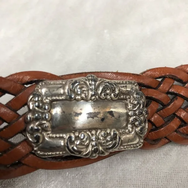 Fossil Vintage Genuine Leather braided Belt Silver Medallion Concho Western med. - Image 4
