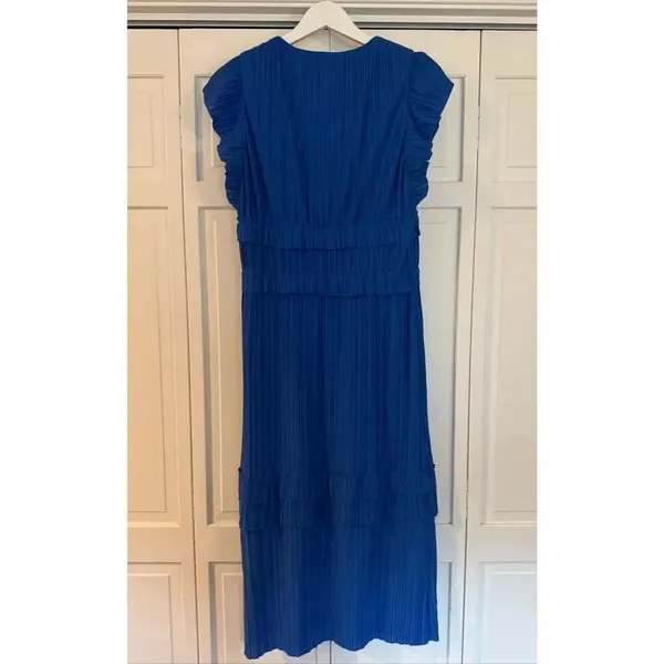 Taylor blue ruffled vneck midi dress 8 - Image 5