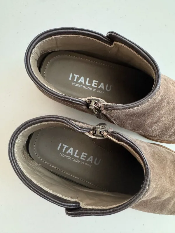 Italeau Miralda Suede Waterproof Boots Womens Size 36 Studded Winter Western - Image 9