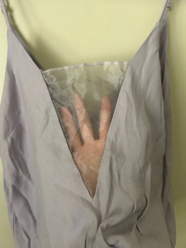 Deep v - Image 4