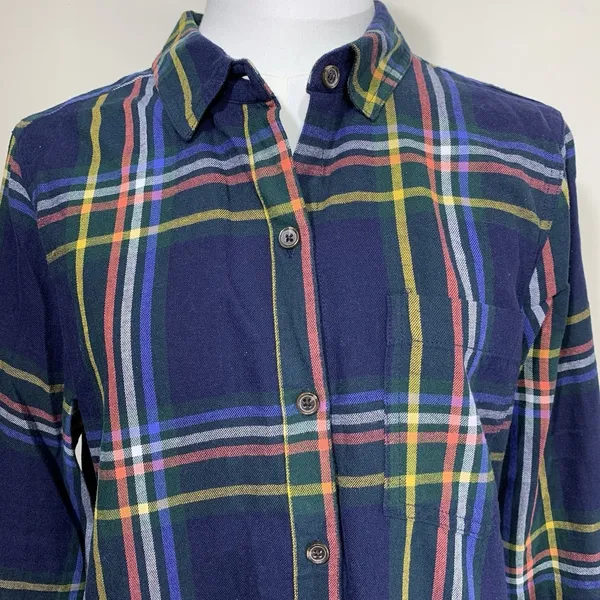 Old Navy Classic‎ Plaid Button Down Shirt Size M Long Sleeve - Image 6