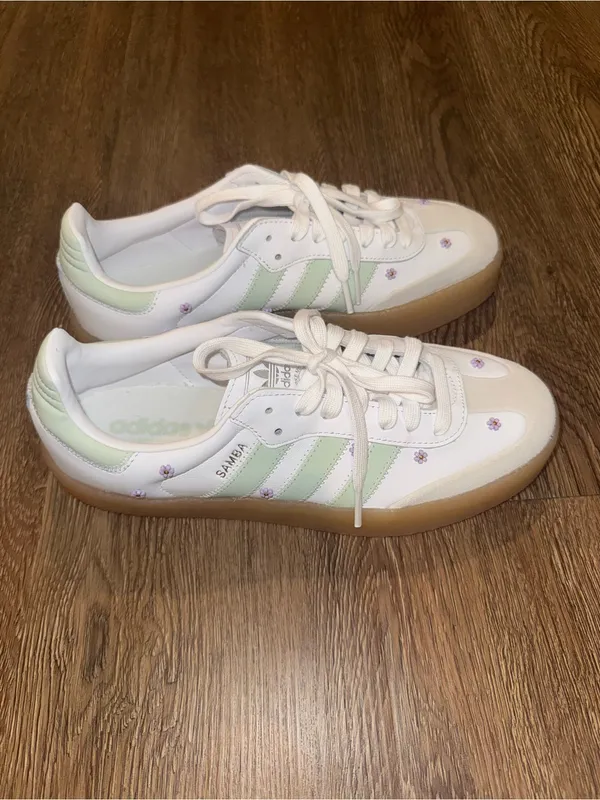 Adidas - Image 2