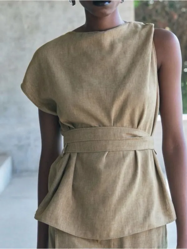 Zara Sleeveless Belted Peplum Top with Boat Neck - Image 2