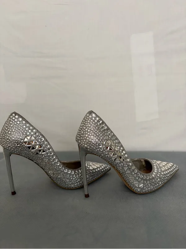 Steve Madden Women Rhinestone Pumps Silver Pointed Toe Heels Sz 6M Vivid-S(B261) - Image 5