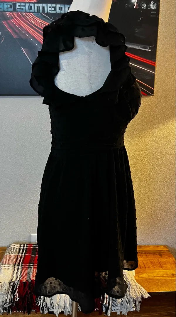 Womens small Altar'd State dress - Image 3