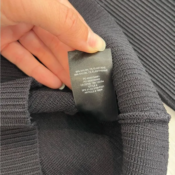 Aritzia Sculpt Knit Sweetheart Longsleeve - Image 7