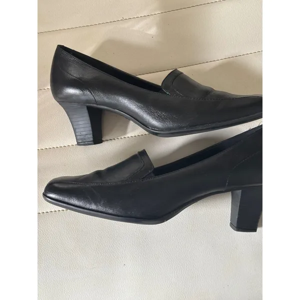Sandler of Boston Womens Black Leather Square Toe Block Heel Pumps Size 8.5W - Image 4