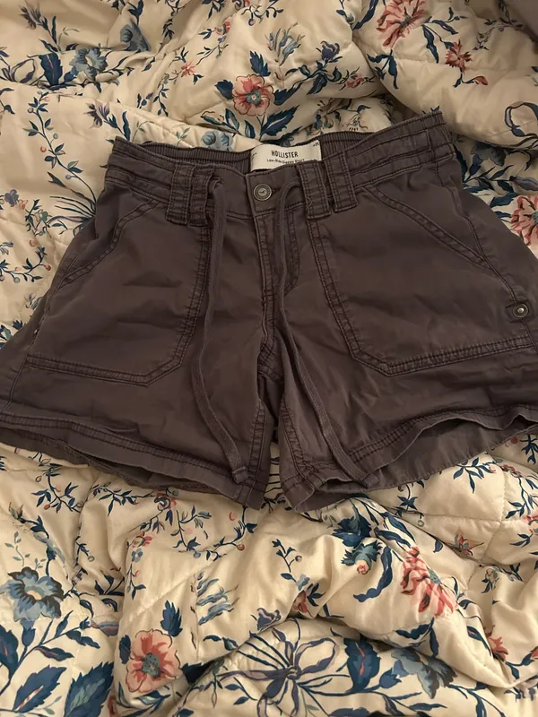 Hollister Shorts - Image 2