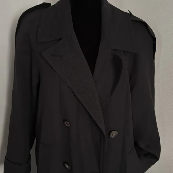 Lisa fashion vantage coat EUC Black Size 8 - Image 3