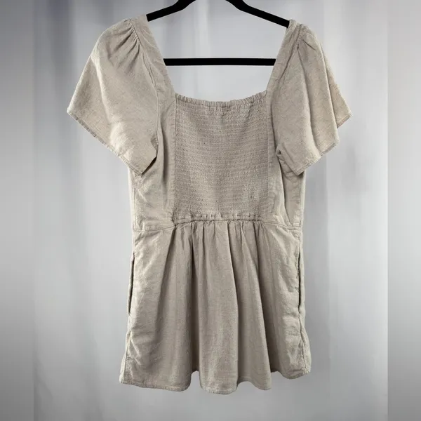 Abercrombie & Fitch Square Neck Short Sleeve‎ Mini Dress Romper in Stone Size M - Image 4