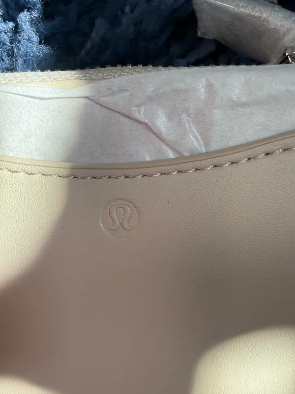 Lululemon leather card holder  - Image 2