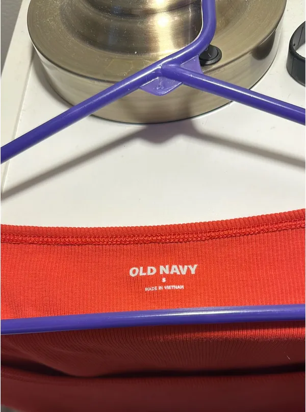 Old Navy Top - Image 3