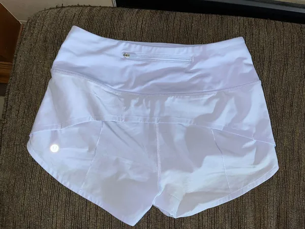 Lululemon Speed Up Shorts - Image 4