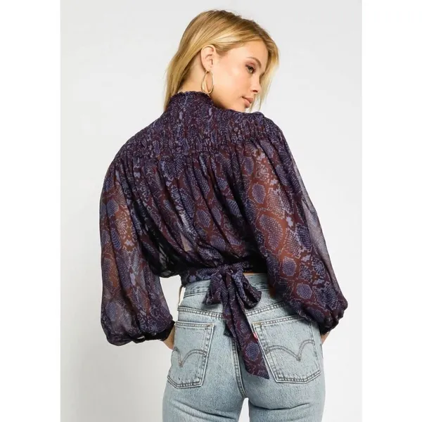 ✨Vici Elena Sheer Mock Neck Sz Medium Blouse✨ - Image 2