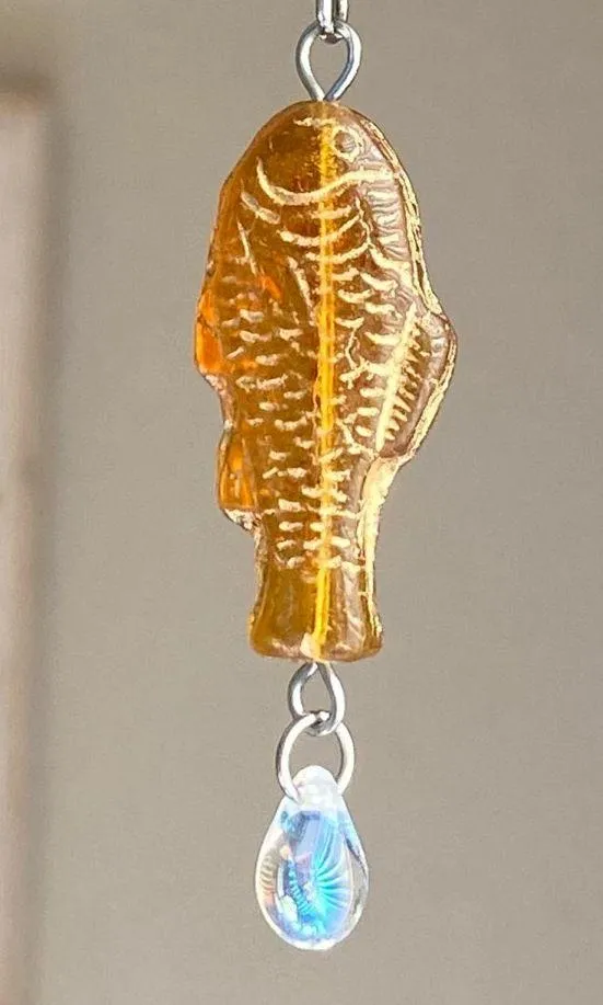 Handmade quality Czech glass amber fish boho funky necklace🌀🐟💙 - Image 2