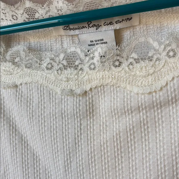FINAL MARKDOWN American rag Elegant Cream Lace Trim Top xl - Image 2