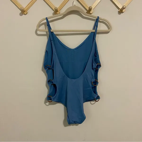 Aerie Powder Blue Side Cutout One Piece Swimsuit size Large - Image 4