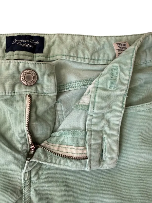 American Eagle super stretch women's mint green jegging with pockets size 8 reg - Image 5
