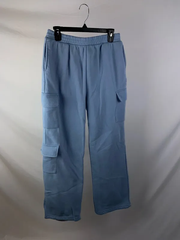 Matching Hoodie and Sweats set Size L - Image 12