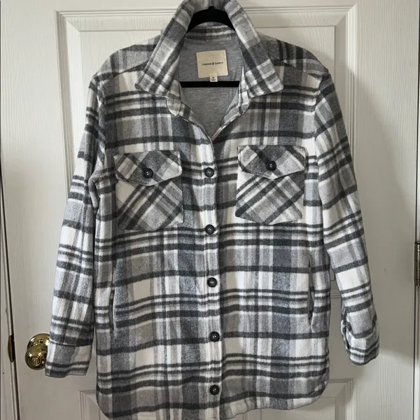 Thread & Supply Womens Gray Button Down‎ Plaid Shacket Size Med Flannel Fall - Image 10