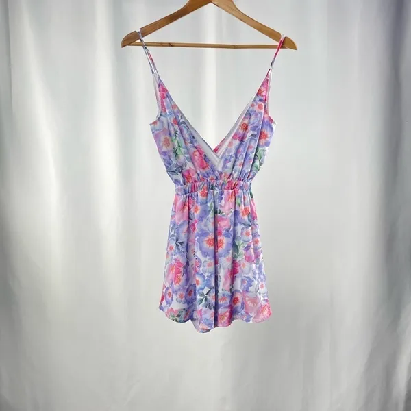 Show‎ Me Your Mumu Olympia Floral Romper in Poppy Daze Size Extra Small - Image 4