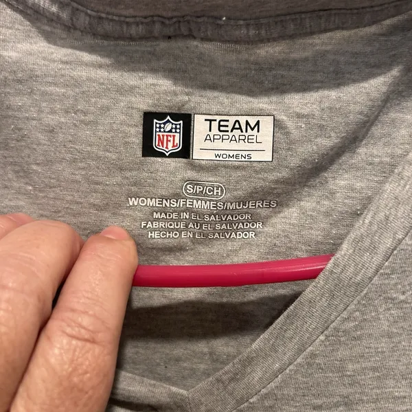 NWT New England Patriots NFL Womens V Neck T Shirt Steel Heather‎ Size S - Image 5