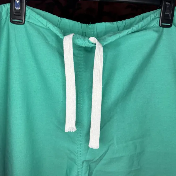Seafoam Green Classic Scrubs Size XL - Image 3