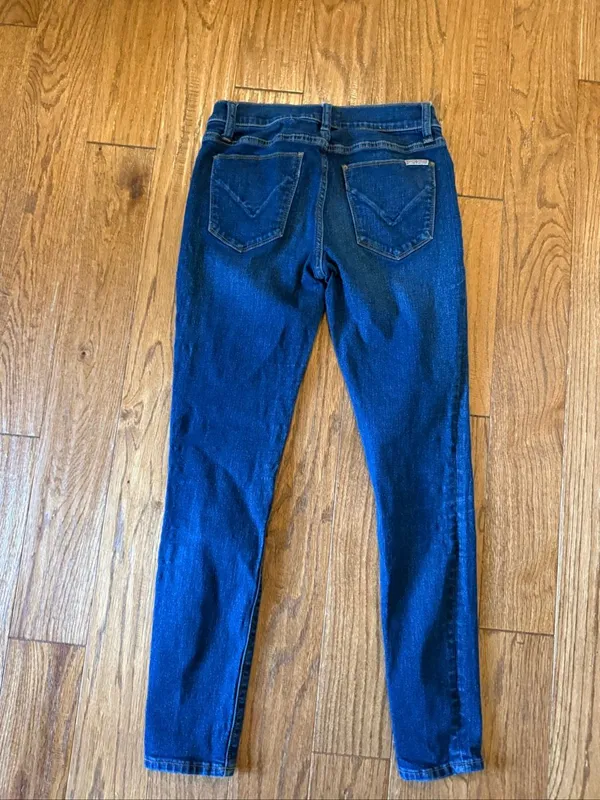 Hudson Krista super skinny jeans size 26 - Image 8