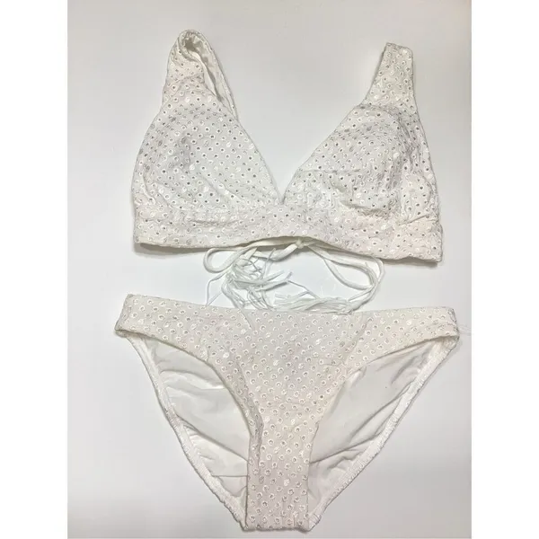 New. Pilyq white bikini set. S-bottom/D-cup top. Retails $149 - Image 12