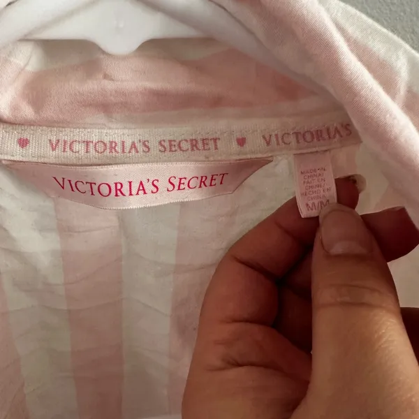 Victoria’s Secret size medium cotton long sleeve pajama top - Image 2