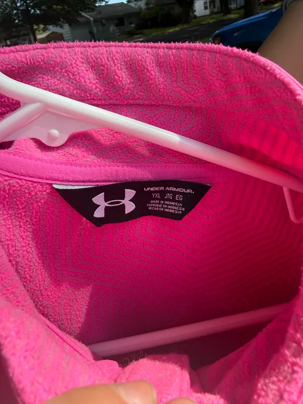 Under Armour Jacket Youth XL - Image 2