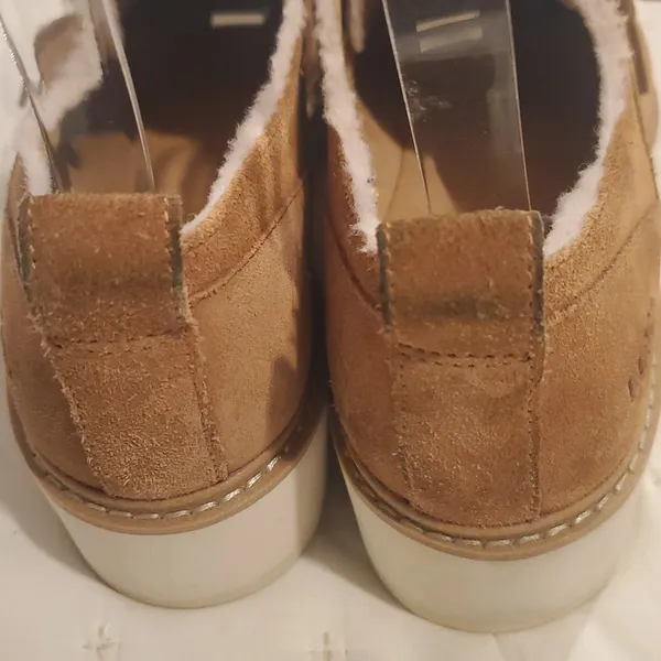 UGG JOHANNA SPILL SEAM OXFORDS platform Oxford shoes in chestnut suede - Image 3