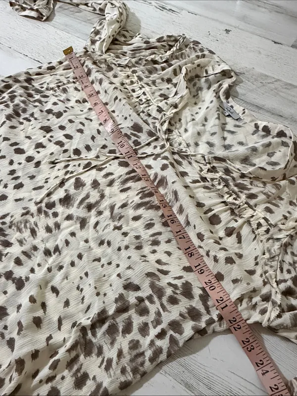 Rails Lydia Puma Animal Print Blouse Size XL - Image 10